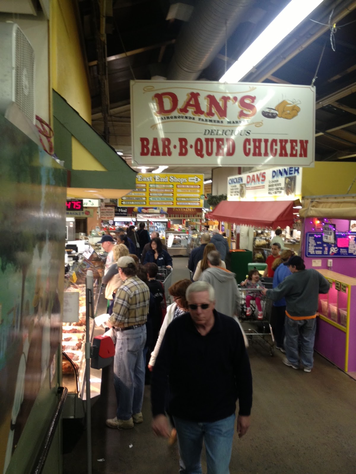 Fairgrounds farmers market events, Illinois Products Farmers' Market